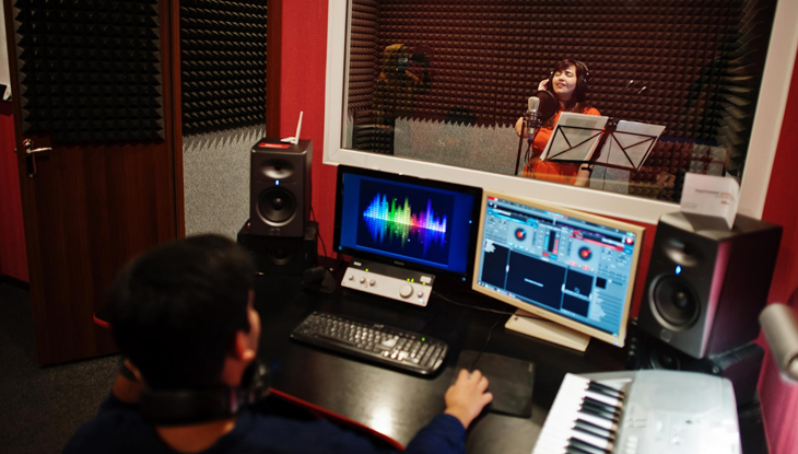 Dubbing & Voice-over